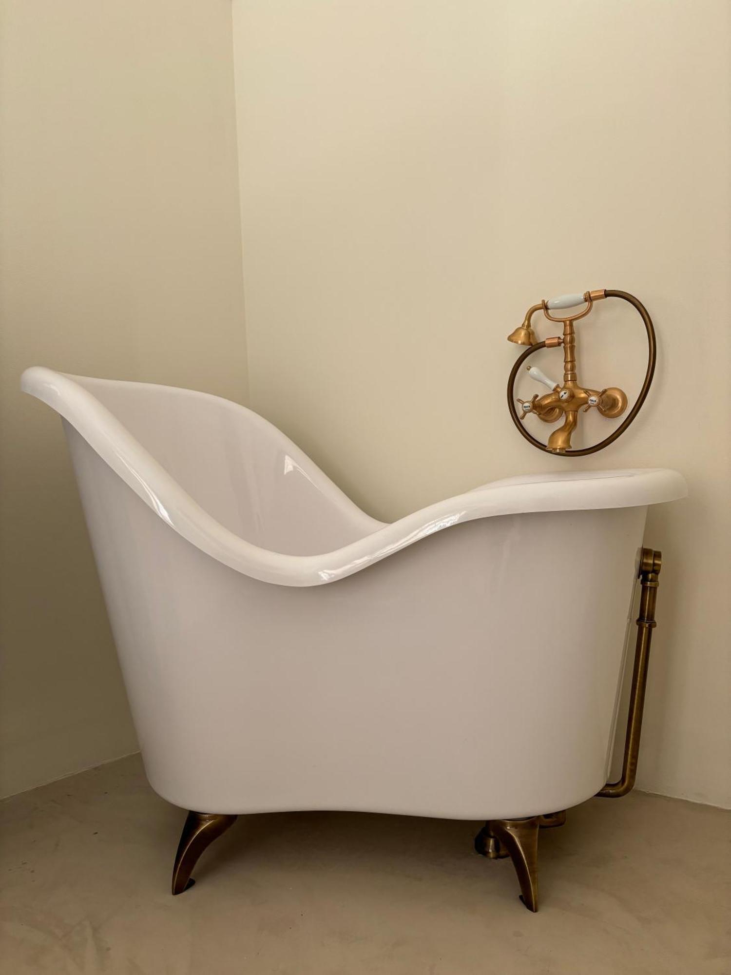 Alora Boutique Suites Лече Екстериор снимка