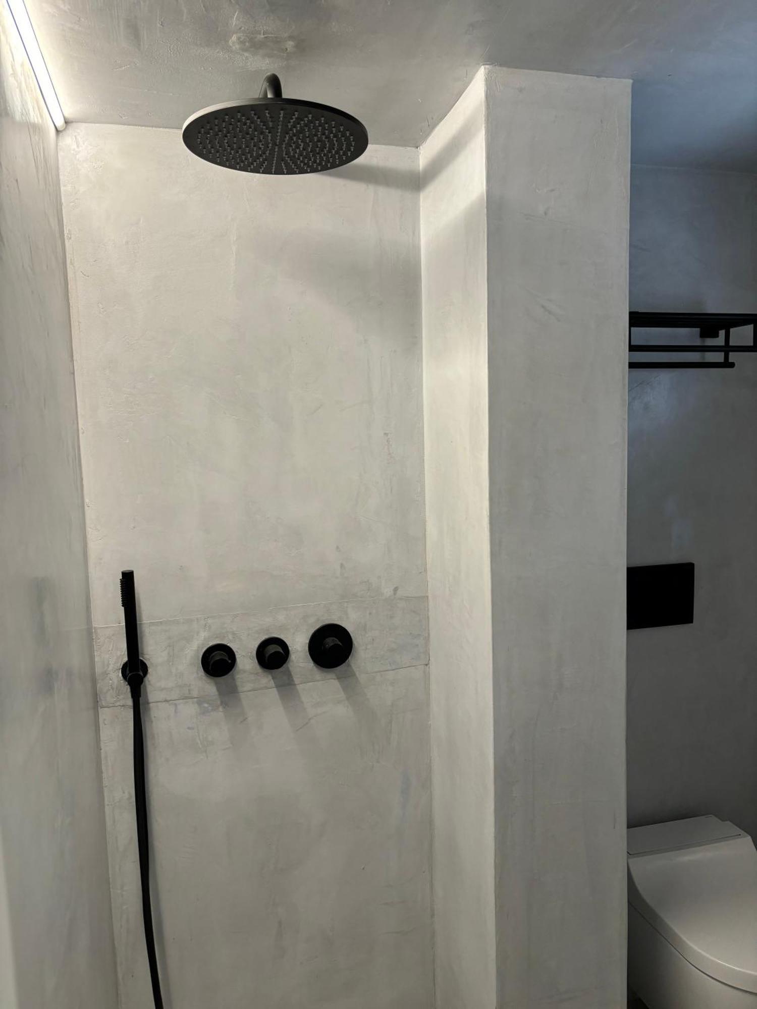 Alora Boutique Suites Лече Екстериор снимка